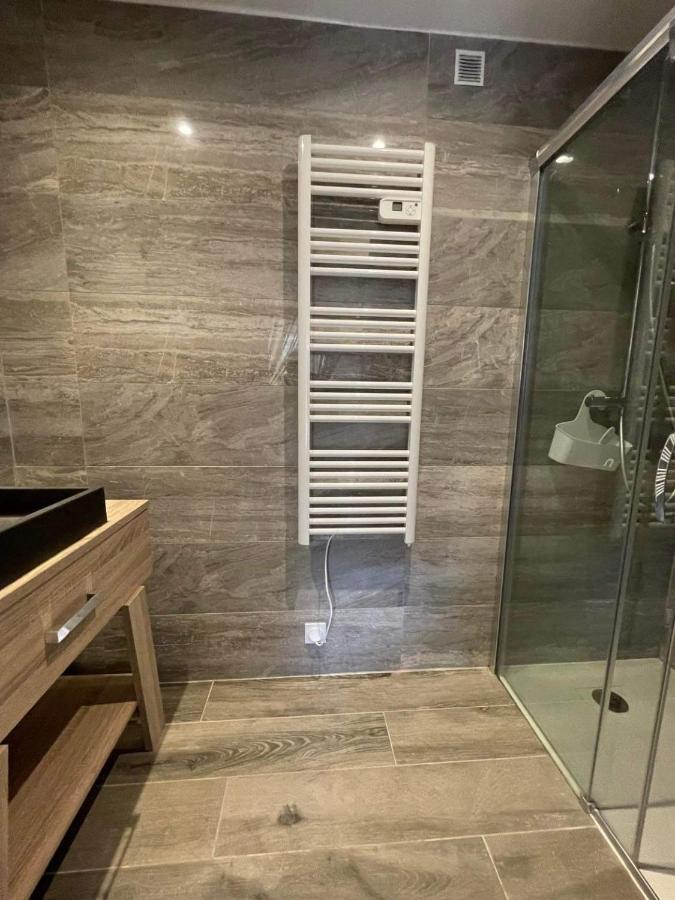 Maxima Sunset Apartment Сен Максим Екстериор снимка
