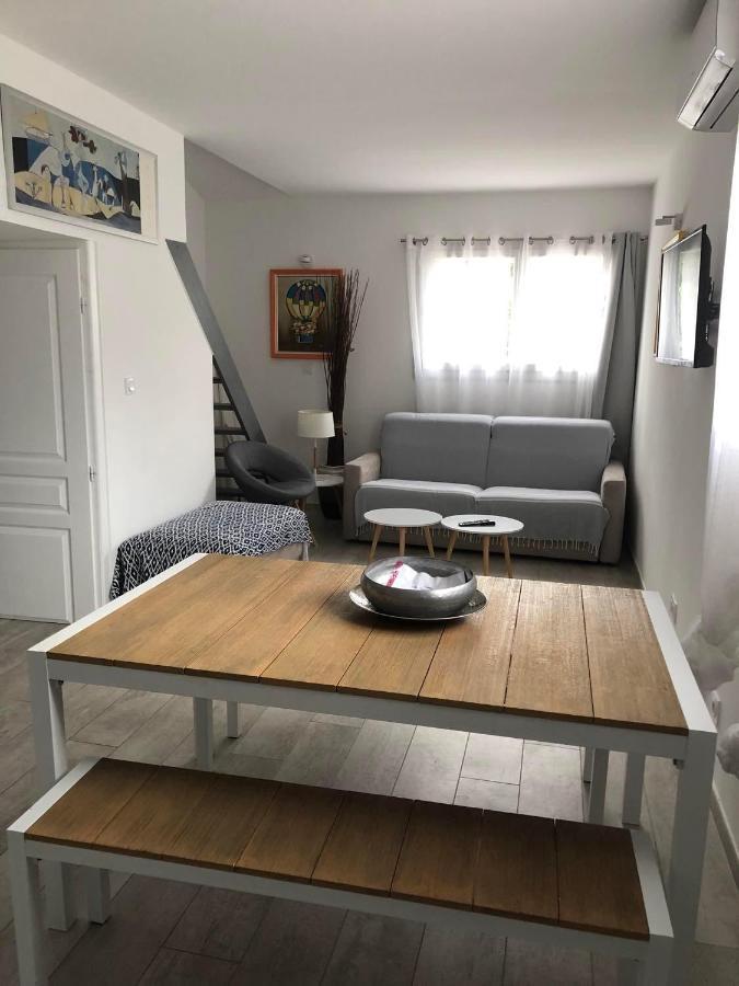 Maxima Sunset Apartment Сен Максим Екстериор снимка