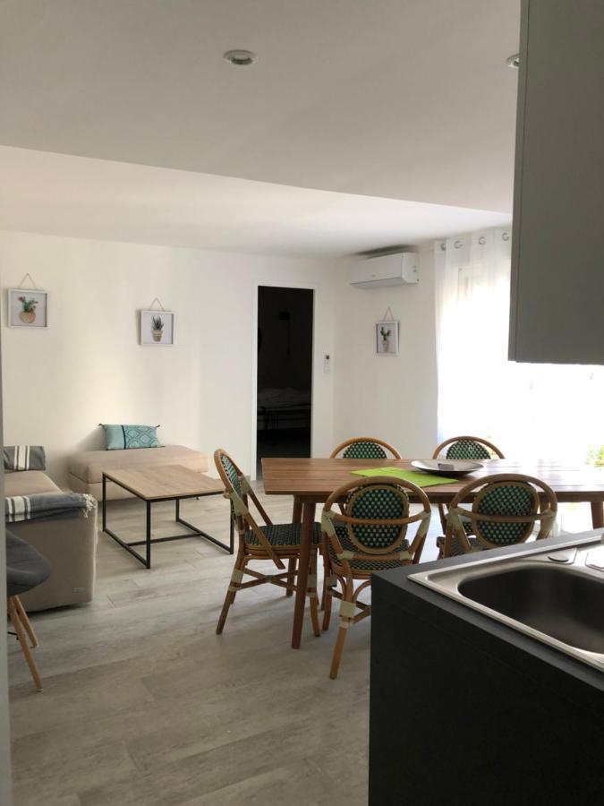 Maxima Sunset Apartment Сен Максим Екстериор снимка